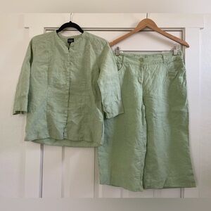 Women’s Eileen Fisher Linen Button Up Shirt and Capris Set Green Size XS/S